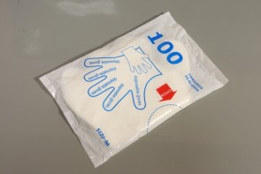 Рукавиці поліетиленові в пакеті (100шт.)
